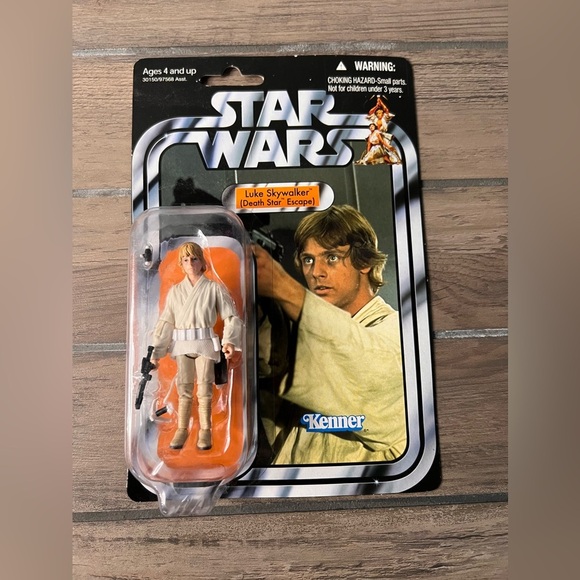 Star Wars NEW Hasbro Vintage Collection (VC39) Luke Skywalker Death Star Escape - Picture 3 of 4
